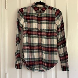AE Ahh-mazingly Soft Holiday Green and Red Plaid Flannel Shirt XXS